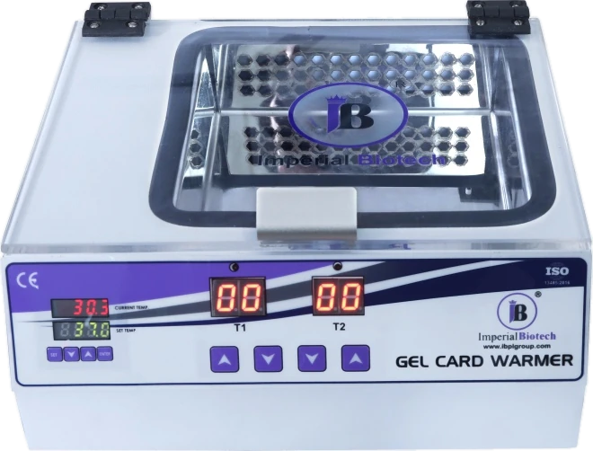 Gel card incubator